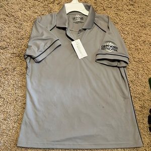 Certified Volleyball Official short sleeved shirt. Size X-Large .